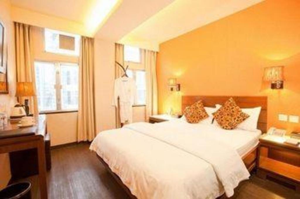 Sunny Day Hotel Hongkong